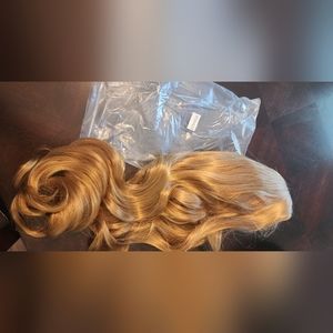 Synthetic Bonde ( 27) 16" wig